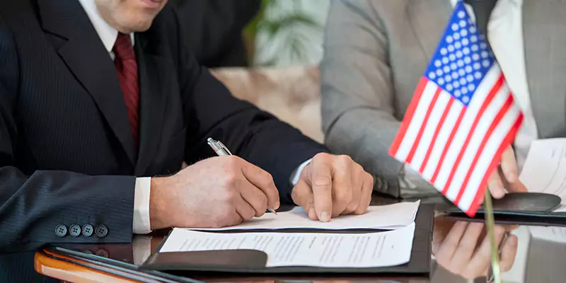 Why Choose Our E2 Visa Legal Services in Bahamas?